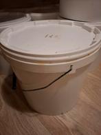 Honing in emmers gevraagd, Bijen