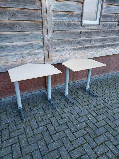 2 x school tafels. Bureau (tje)., Huis en Inrichting, Tafels | Bijzettafels, Gebruikt, Ophalen