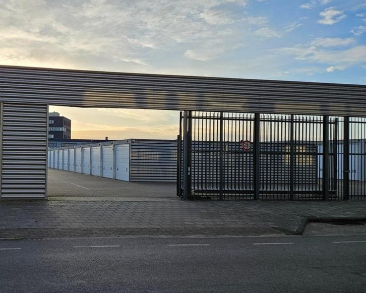 Garagebox / Opslag te huur in Haarlem (Hoge box 2,95), Auto diversen, Autostallingen en Garages