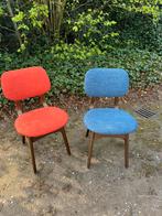 2 eetkamerstoelen (vintage/jaren 60/retro), Ophalen, Overige kleuren, Hout, Twee