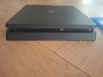 Ps4 met spel, Spelcomputers en Games, Spelcomputers | Sony PlayStation 4, Ophalen of Verzenden, Met 1 controller, 500 GB, Gebruikt