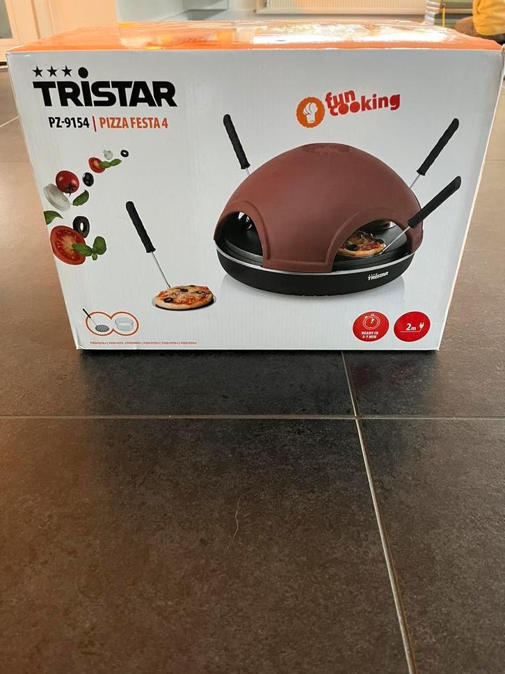 Pizzarette 4 persoons. Nieuw in doos, Witgoed en Apparatuur, Gourmetstellen, Zo goed als nieuw, 4 t/m 7 personen, Ophalen of Verzenden