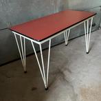 OPRUIMING  jaren 50 metalen hairpin tafel met formica blad, Gebruikt, Hairpin, Formica, Bureau