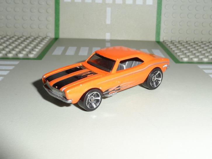 Hot Wheels - 1967 Camaro - 1:64, Hobby en Vrije tijd, Modelauto's | Overige schalen, Gebruikt, Auto, Ophalen of Verzenden