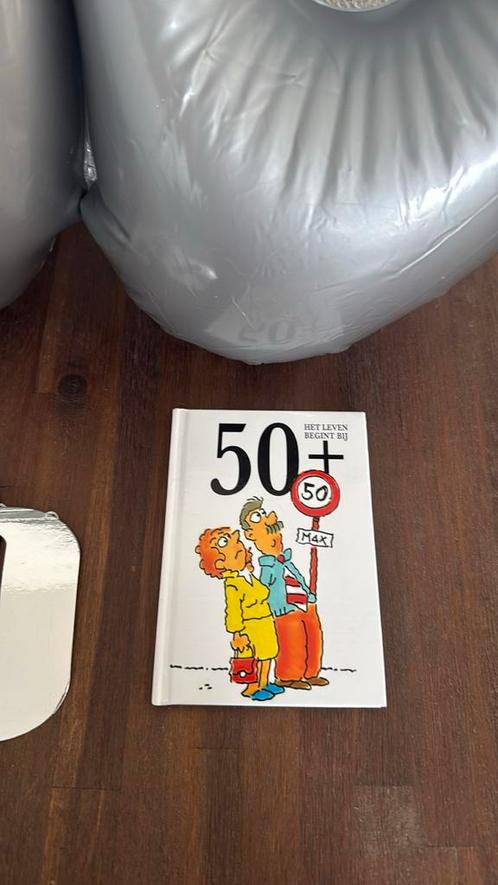 Boekje 50 jaar, Hobby en Vrije tijd, Feestartikelen, Gebruikt, Versiering, Abraham of Sarah, Verzenden