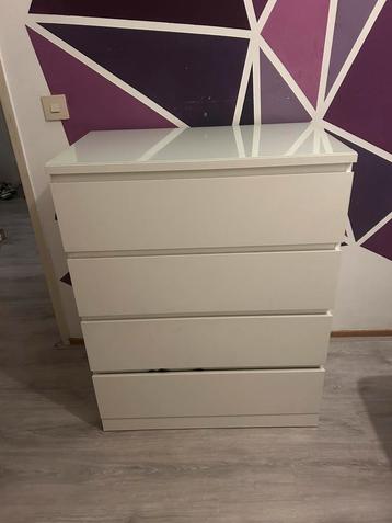 Ikea Malm ladekast wit (Met glasplaat)