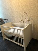 Babybed, Kinderen en Baby's, Kinderkamer | Complete kinderkamers, Ophalen, Zo goed als nieuw, Jongetje of Meisje