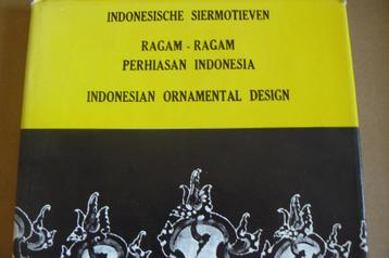INDONESISCHE SIERMOTIEVEN / Ragam - Ragam / Pheriasan  beschikbaar voor biedingen