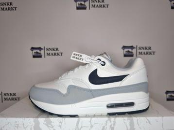 Nike Air Max 1 Platinum Tint Dark Obsidian maat 38.5 beschikbaar voor biedingen