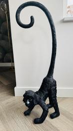 Zwarte decoratieve beelden - Slingeraap & Giraffe, Huis en Inrichting, Ophalen of Verzenden, Zo goed als nieuw