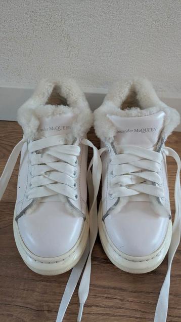 Alexander McQueen sneakers maat 36 beschikbaar voor biedingen