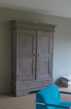 Spaanse Kast met veel opbergruimte. (127 x 46 x 205 cm), Gebruikt, 100 tot 150 cm, 200 cm of meer, Antique