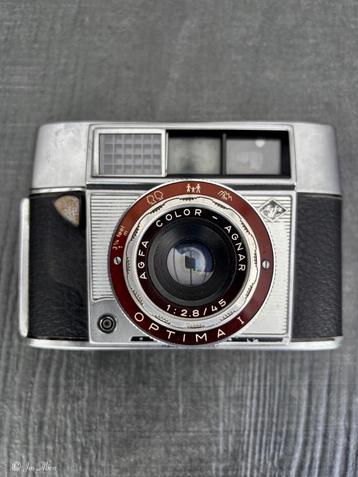 Te Koop nostalgie Fototoestellen, flitser en lampjes. beschikbaar voor biedingen