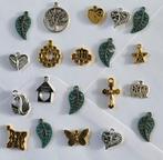 Charms bedels, Ophalen of Verzenden, Zo goed als nieuw, Overige thema's, Pons of Mal