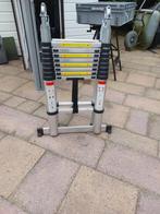 telescoop ladder, Ophalen, Zo goed als nieuw, Ladder, Opvouwbaar of Inschuifbaar
