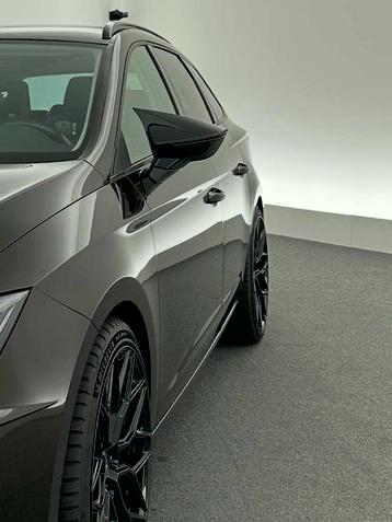 Spiegel kap Seat Leon beschikbaar voor biedingen