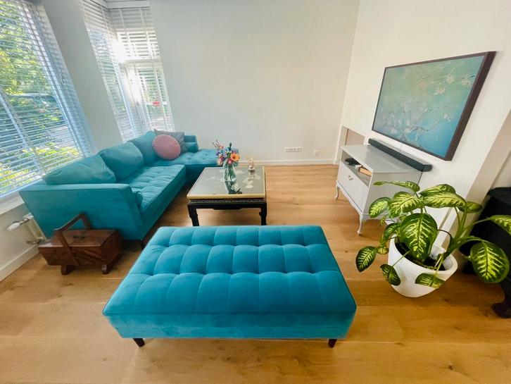 Hoekbank Laona petrol Hocker en L-bank gecapputioneerd, Huis en Inrichting, Banken | Sofa's en Chaises Longues, Zo goed als nieuw