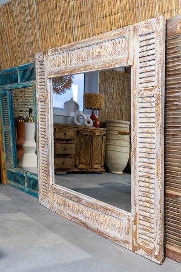 Houten Spiegel van Oude Shutters in Ibiza-Stijl - Wit beschikbaar voor biedingen
