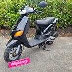 Piaggio zip.type 3 2takt snor kenteken nette staat., Fietsen en Brommers, Scooters | Piaggio, Ophalen, Gebruikt, Piaggio, Zip