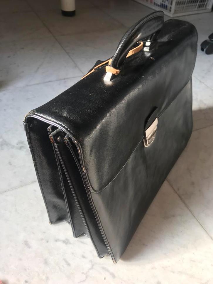 Aktetas, Sieraden, Tassen en Uiterlijk, Tassen | Reistassen en Weekendtassen, Zo goed als nieuw, Zwart, 40 tot 60 cm, 30 cm of meer