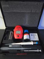 Diverse Hanna checkers, Salinity tester
&
Handrefractometer, Dieren en Toebehoren, Ophalen
