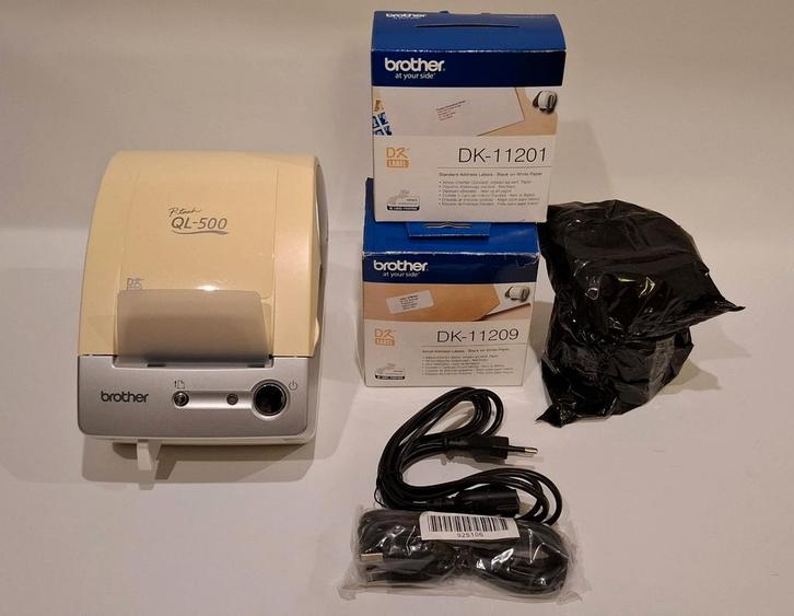 Brother P-Touch QL-500 Labelprinter + Labels, Computers en Software, Labelprinters, Gebruikt, Etiket, Tape-label, Ophalen of Verzenden