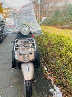 Vespa Primavera 2020 zgan, Fietsen en Brommers, Scooters | Vespa, Ophalen, Overige modellen, 49 cc, Zo goed als nieuw