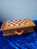 Handgemaakt Indisch schaakspel, Een of twee spelers, Ophalen of Verzenden, Gebruikt