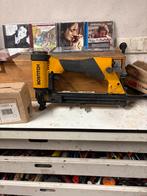 Bostitch tacker 438S2R-1, Ophalen, Gebruikt
