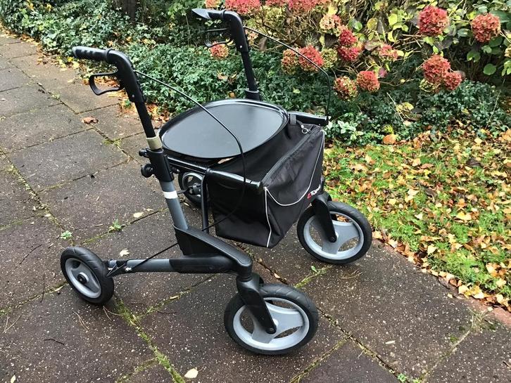 TOPRO TROJA OLYMPOS M! Brede Lichtgew.Rollator Hoog Comfort, Diversen, Rollators, Zo goed als nieuw, Lichtgewicht, Ophalen