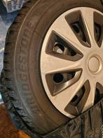 Bridgestone winterbanden 205/60R16, Auto-onderdelen, Banden en Velgen, Gebruikt, 16 inch, Banden en Velgen, Personenwagen
