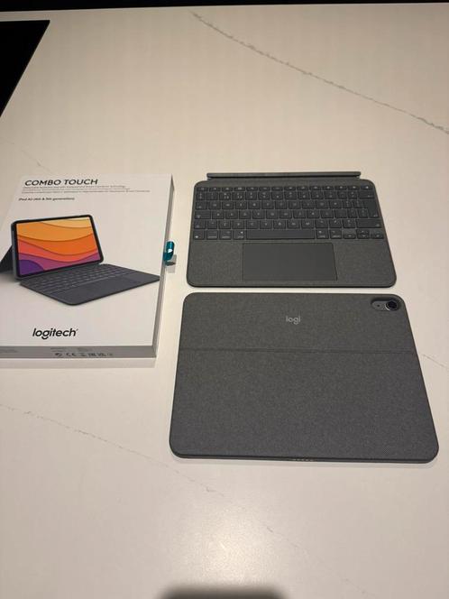 Logitech Combo Touch voor iPad Air 11 inch, Computers en Software, Tablet-hoezen, Zo goed als nieuw, Bescherming voor- en achterkant