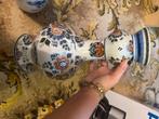 Mooie Delfs Blauwe Vaas - Handgeschilderd, Antiek en Kunst, Antiek | Vazen, Ophalen of Verzenden