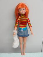 Mooie slanke famosa pop met originele kleding NR 2003, Verzamelen, Poppen, Ophalen of Verzenden, Zo goed als nieuw, Pop