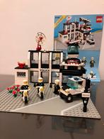 Lego politiebureau (classic) set 6386 compleet incl bouwboek, Kinderen en Baby's, Speelgoed | Duplo en Lego, Ophalen of Verzenden