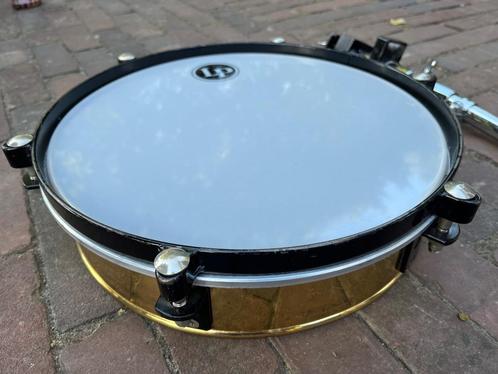Afro Timbale 13"x3" brass, geweldige klank! inclusief stand, Muziek en Instrumenten, Percussie, Gebruikt, Trommel, Ophalen of Verzenden