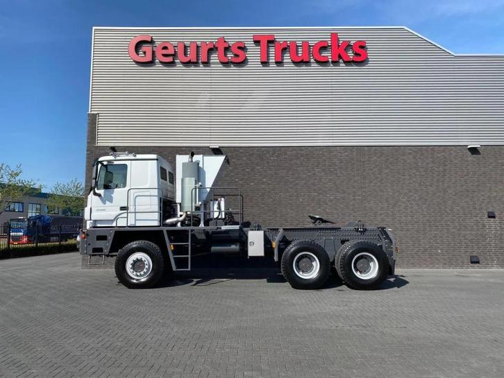 Mercedes-Benz TITAN 5560 Z52-600 F TITAN 5560 Z52-600 F 6X6, Auto's, Vrachtwagens, Bedrijf, ABS, Airconditioning, Cruise Control