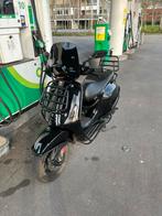 WAARDEPEILING Vespa Sprint carburateur 2017 50cc 4t 2v brom, Fietsen en Brommers, Brommers | Vespa, 50 cc, Zo goed als nieuw, Ophalen