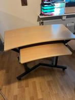Bureau / computertafel, Ophalen, Met wielen, Gebruikt, Bureau