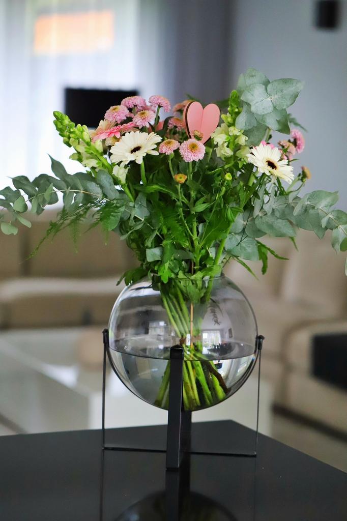 Stijvolle Vaas XL, Huis en Inrichting, Woonaccessoires | Vazen, Zo goed als nieuw, Zwart, Minder dan 50 cm, Glas, Ophalen