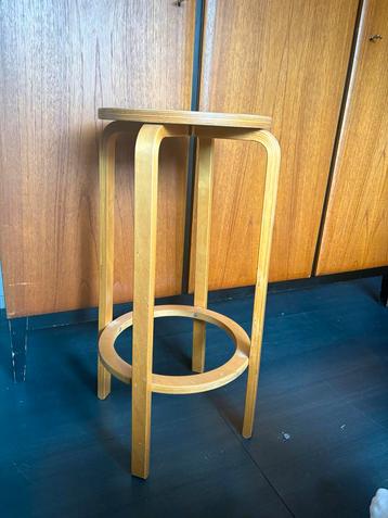 Ikea Frosta Kruk - Alvar Aalto Stijl beschikbaar voor biedingen