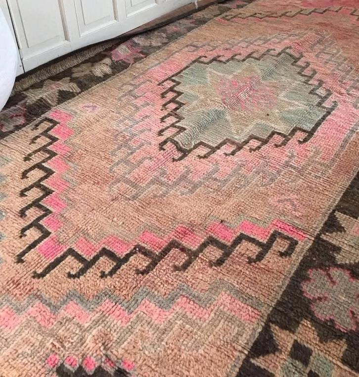 Marokkaans vloerkleed berber, Huis en Inrichting, Stoffering | Tapijten en Kleden, Zo goed als nieuw, 150 tot 200 cm, 200 cm of meer