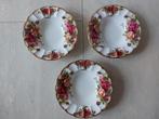 💐🏵🌹Royal albert old country roses schaaltjes rond pinda, Ophalen