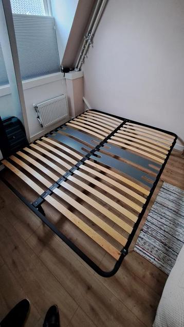 Emma Essential Bedframe 160x200 beschikbaar voor biedingen