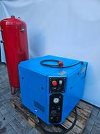 Compressor met luchttank 900 L/min, Doe-het-zelf en Verbouw, Compressors, Ophalen of Verzenden, Geluidgedempt, Gebruikt, 800 liter/min of meer