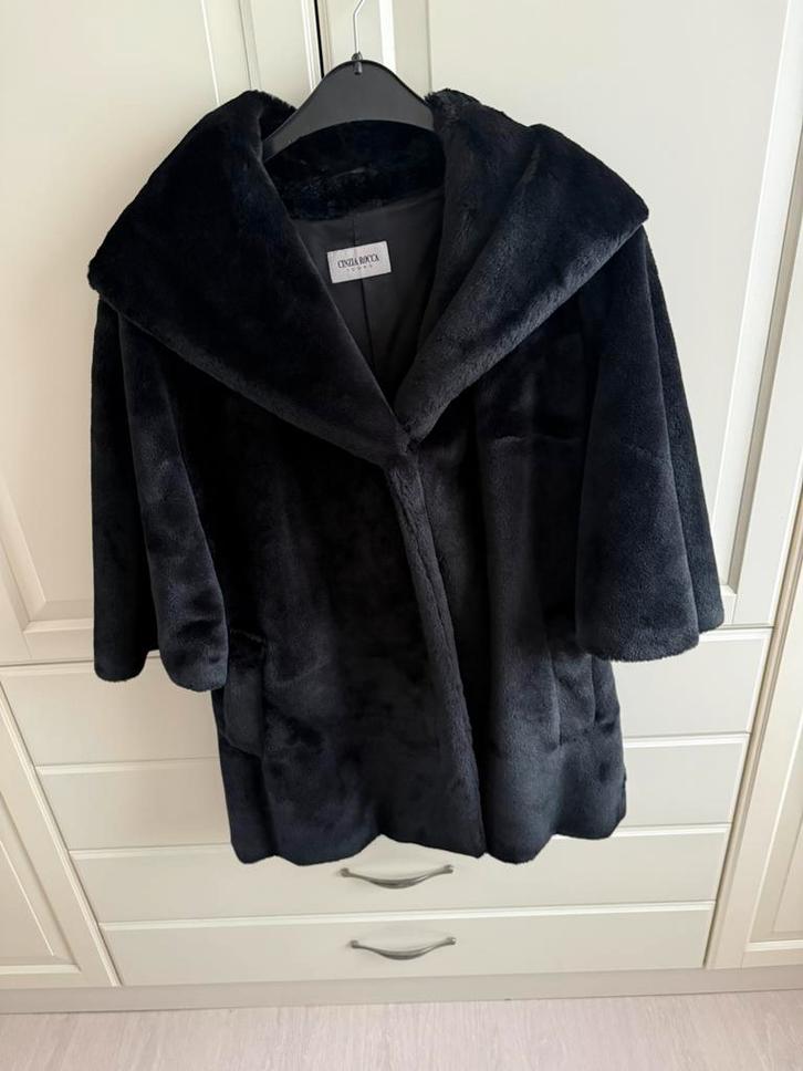 Bont jasje, Kleding | Dames, Jassen | Winter, Nieuw, Maat 38/40 (M), Zwart, Ophalen of Verzenden