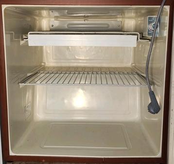 GRATIS - Handig, klein Philips nood-/verhuiskoelkasje beschikbaar voor biedingen