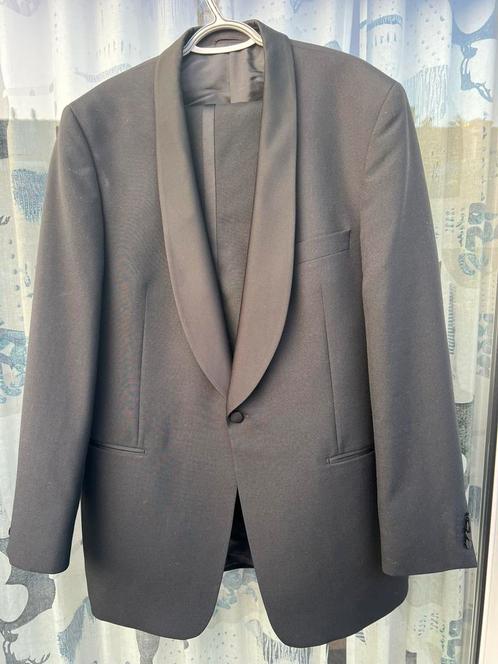 Smoking - Dinnersuit - Tuxido, Kleding | Heren, Kostuums en Colberts, Zo goed als nieuw, Maat 56/58 (XL), Zwart, Ophalen of Verzenden