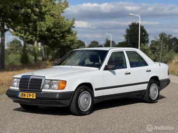 Mercedes-Benz 200-500 200 W124 1986 5-bak beschikbaar voor biedingen