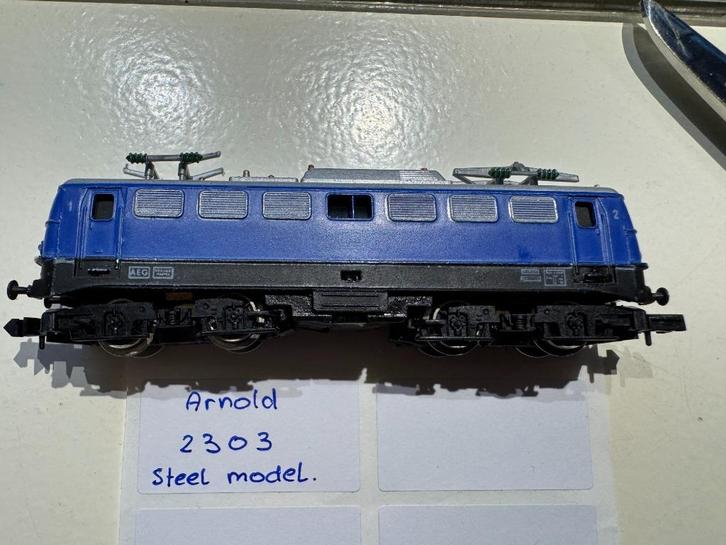 Arnold 2303, Hobby en Vrije tijd, Modeltreinen | N-Spoor, Gebruikt, Locomotief, Gelijkstroom, Arnold, Analoog, Ophalen of Verzenden